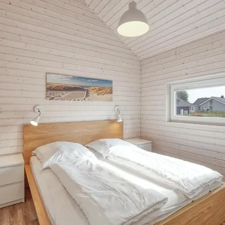 Beautiful home in Krems II-Warderbrck with Sauna, WiFi&3 Bedrooms