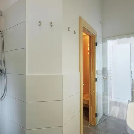 Beautiful home in Krems II-Warderbrck with Sauna, WiFi&3 Bedrooms Ferienhaus